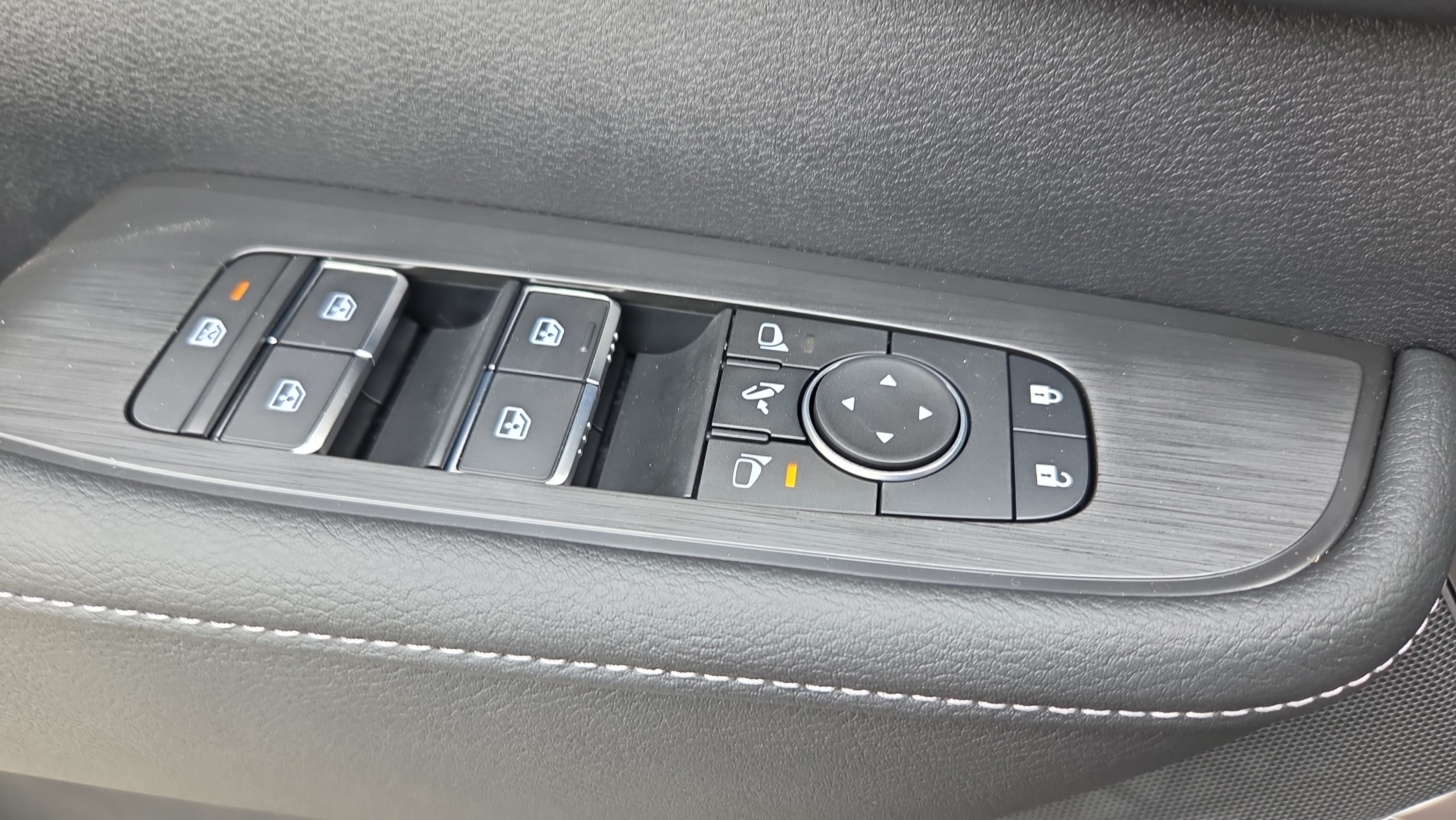 New 2026 Nissan Armada Platinum AWD/4WD image 33
