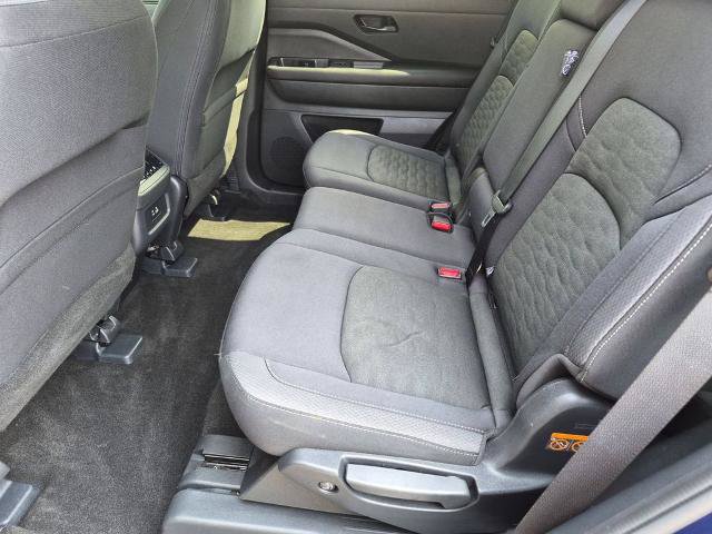 Certified 2025 Nissan Pathfinder SV AWD/4WD image 25