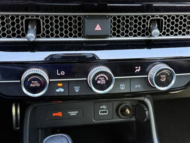 Used 2023 Honda Civic Sport image 18