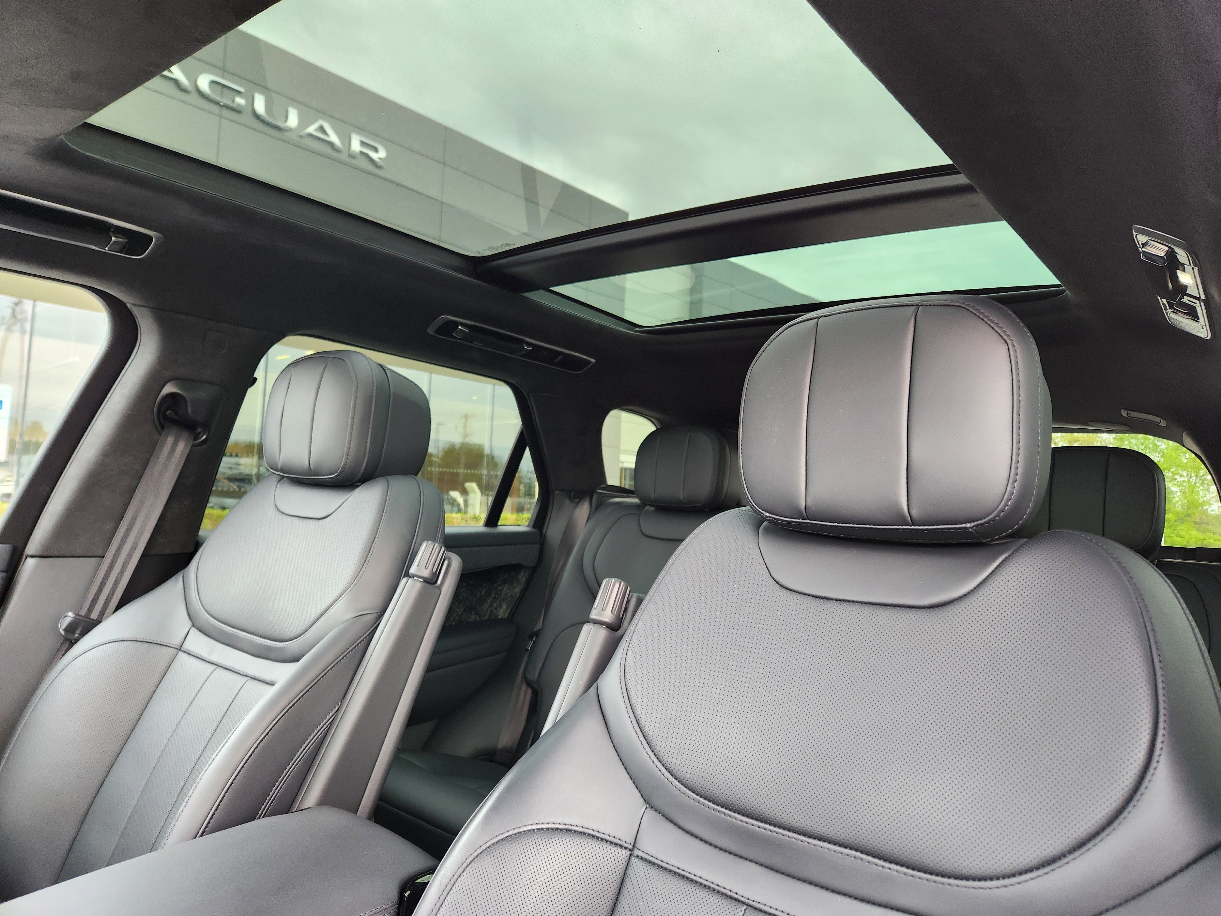 Certified 2023 Land Rover Range Rover Sport First Edition AWD/4WD image 12