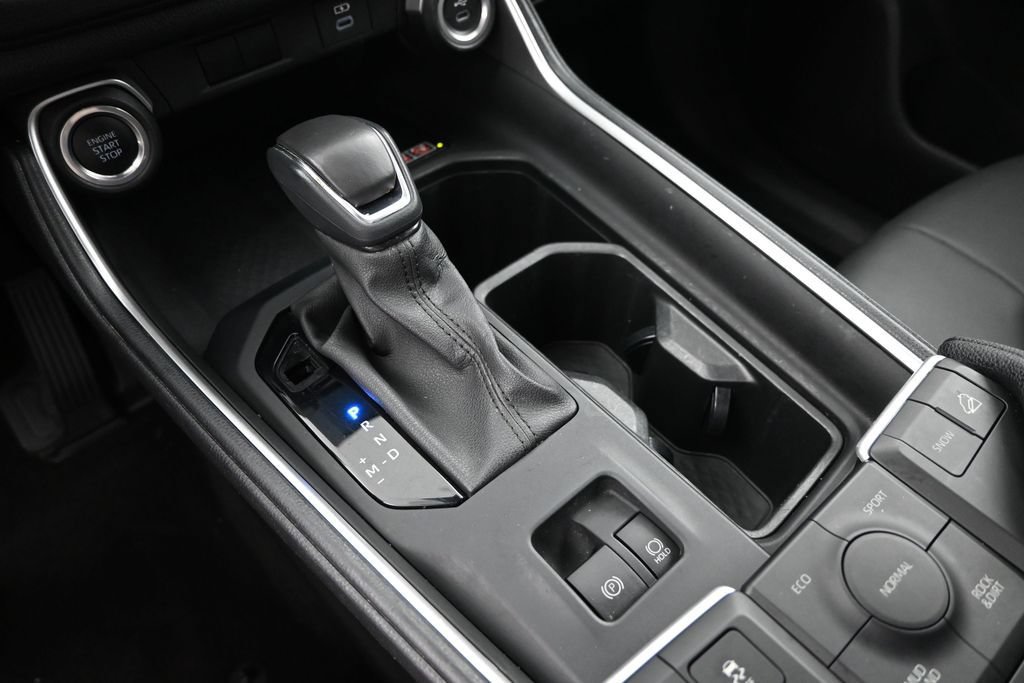 Used 2024 Toyota Grand Highlander AWD image 10