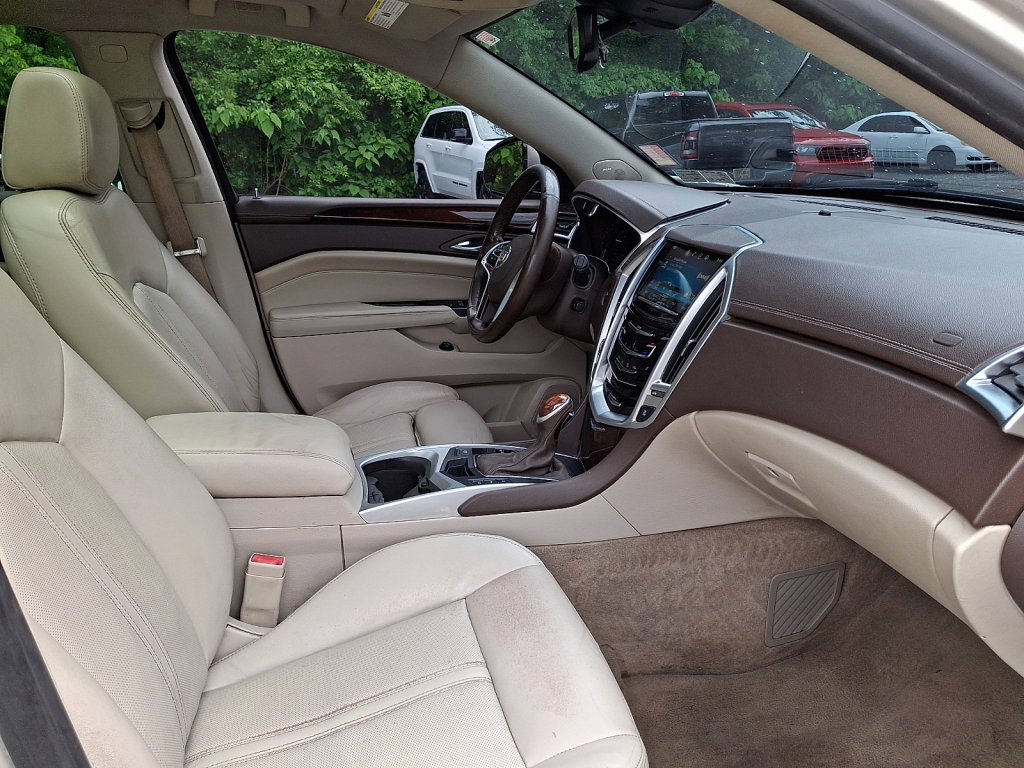 Used 2015 Cadillac SRX Performance w/ Driver Awareness Package AWD/4WD image 10