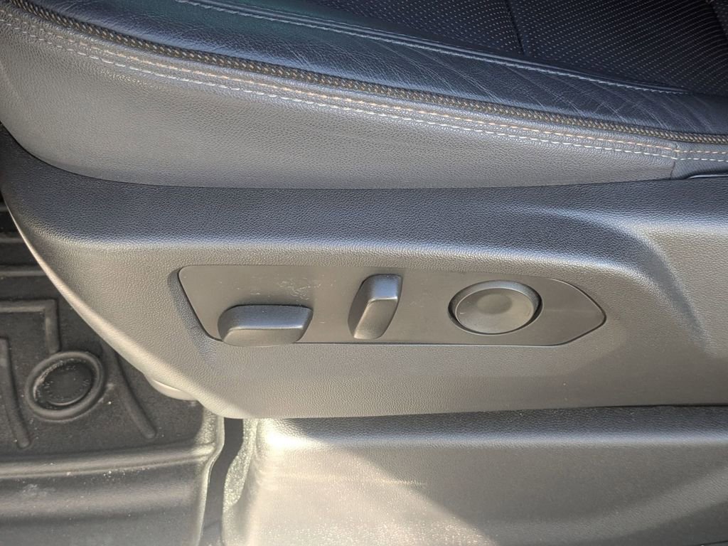 Used 2024 Chevrolet Silverado 1500 High Country w/ Max Trailering Package image 17