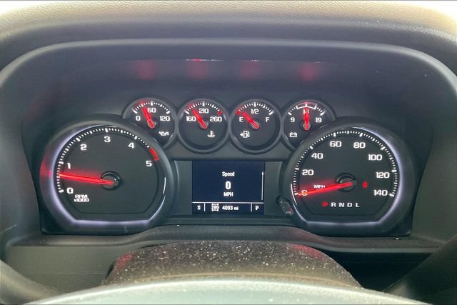 Used 2025 Chevrolet Silverado 2500 Custom w/ Custom Value Package AWD/4WD image 10