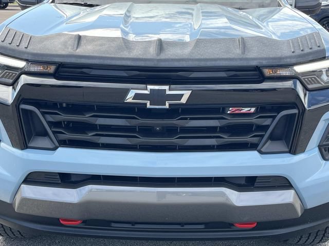 Certified 2025 Chevrolet Colorado Z71 w/ Technology Package AWD/4WD image 10