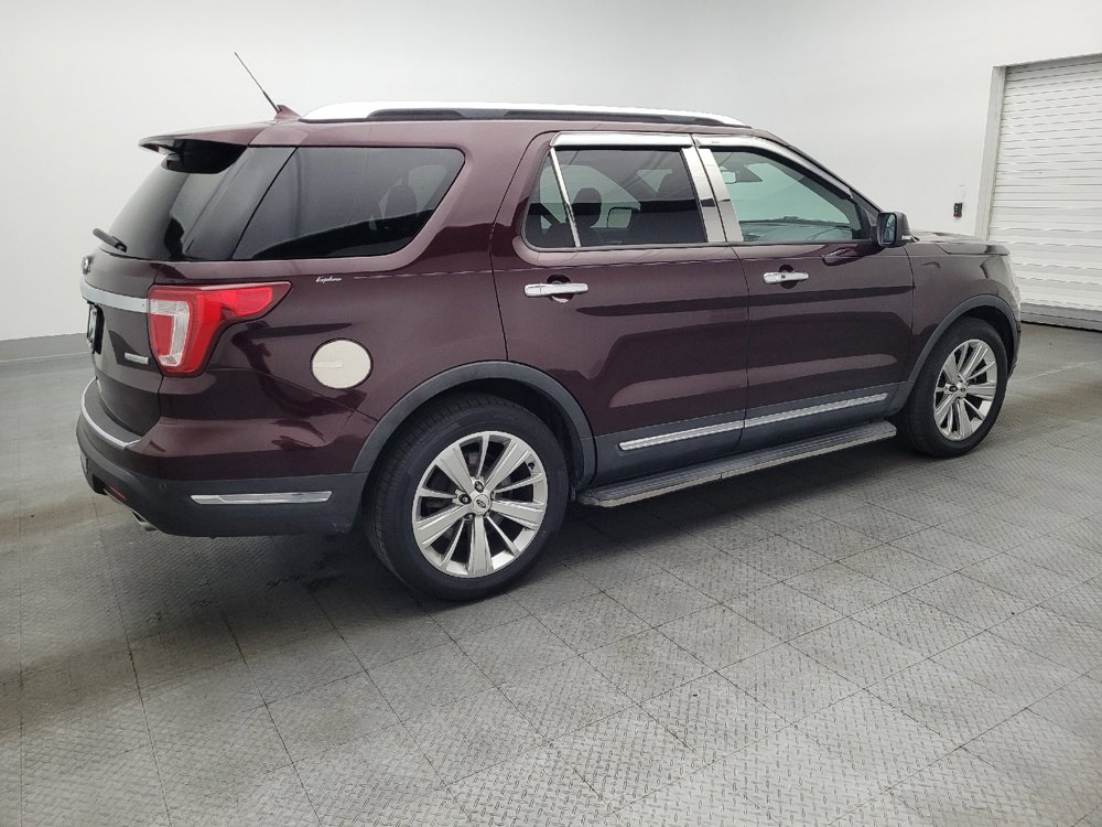 Used 2019 Ford Explorer Limited w/ Ford Safe & Smart Package image 10