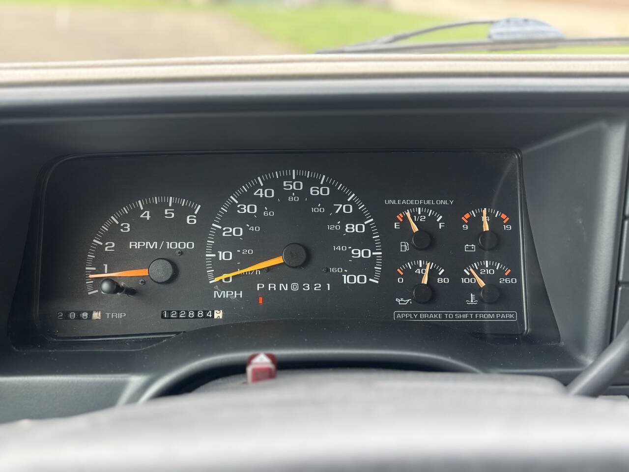 Used 1997 Chevrolet Tahoe 4WD w/ Preferred Equipment Group 3 image 21