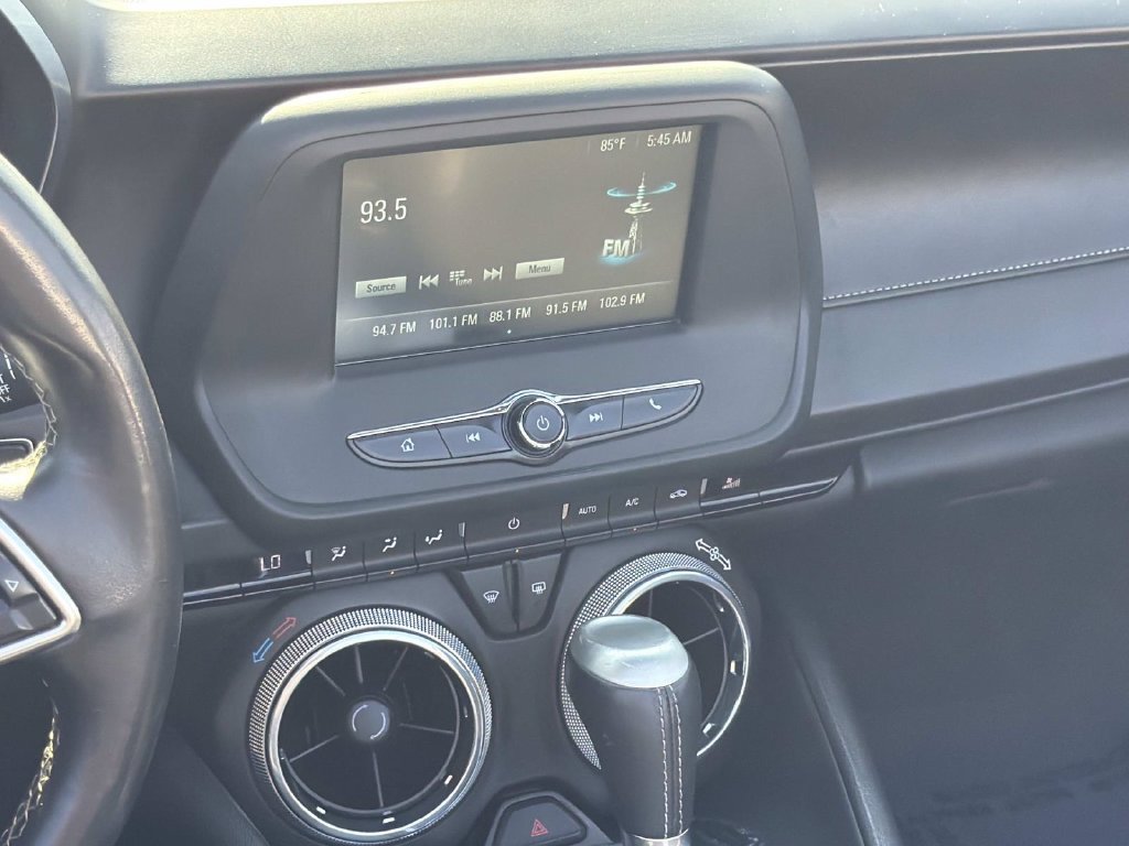 Used 2018 Chevrolet Camaro LT w/ RS Package RWD image 10