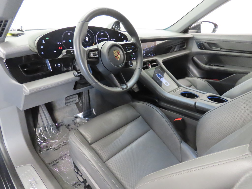 Certified 2023 Porsche Taycan 4S w/ Performance Package AWD/4WD image 4
