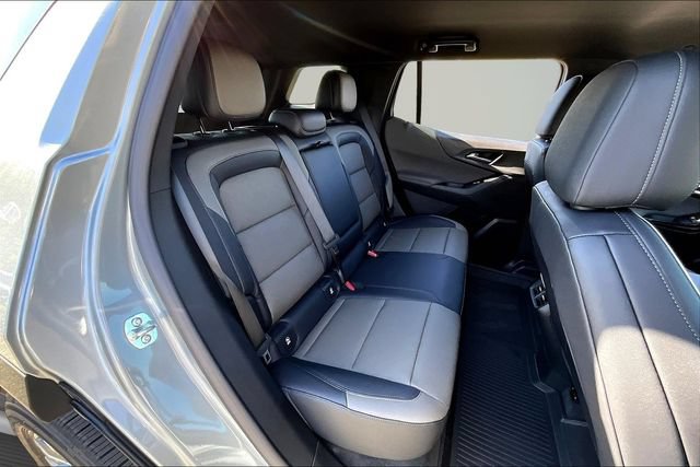 New 2026 Chevrolet Equinox LT w/ Convenience Package II FWD image 9