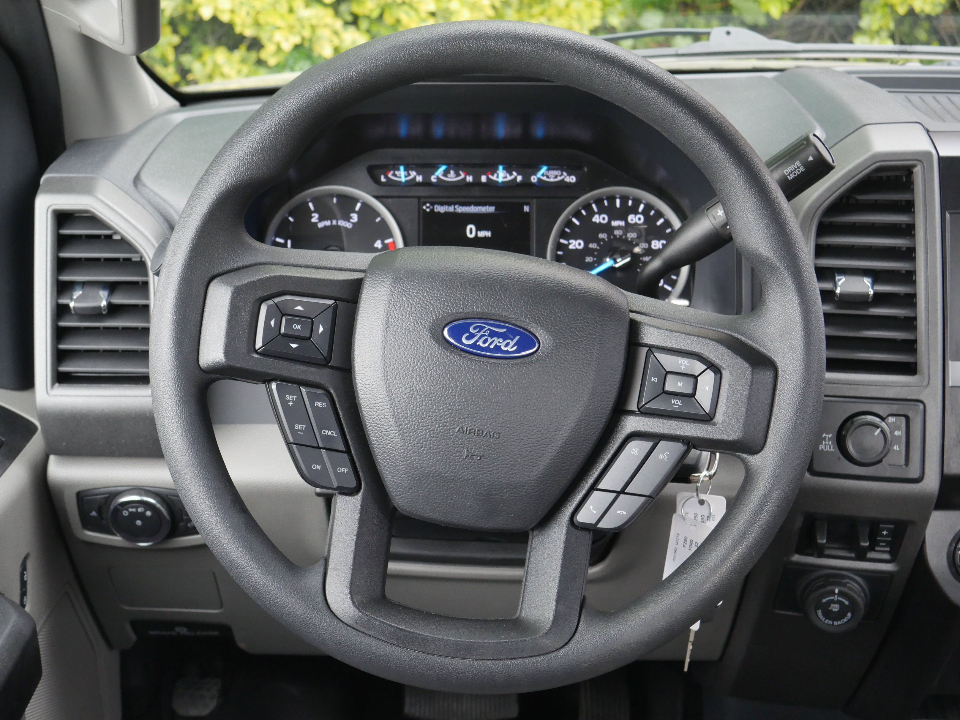 Certified 2022 Ford F250 XL w/ STX Appearance Package AWD/4WD image 6