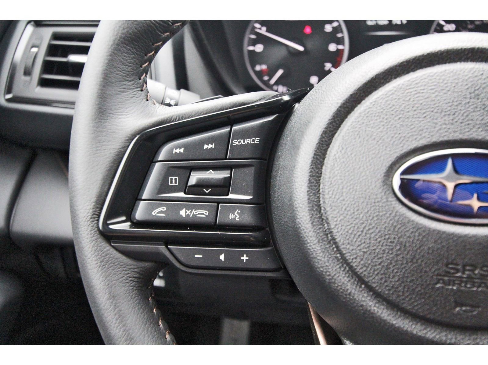 New 2026 Subaru Ascent Limited Bronze AWD/4WD image 13