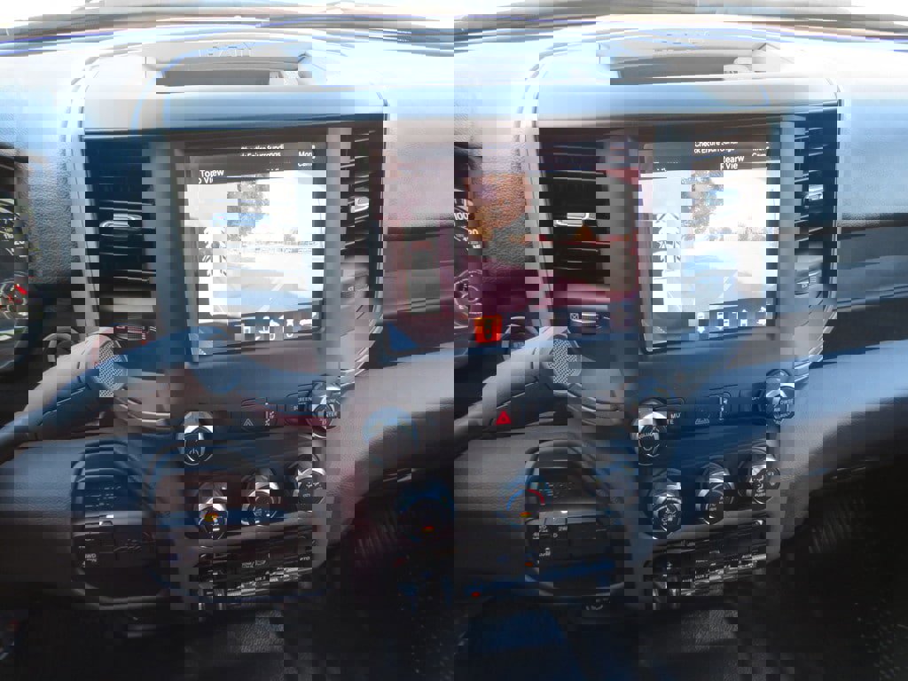 New 2022 RAM 3500 Tradesman w/ Chrome Appearance Group image 28