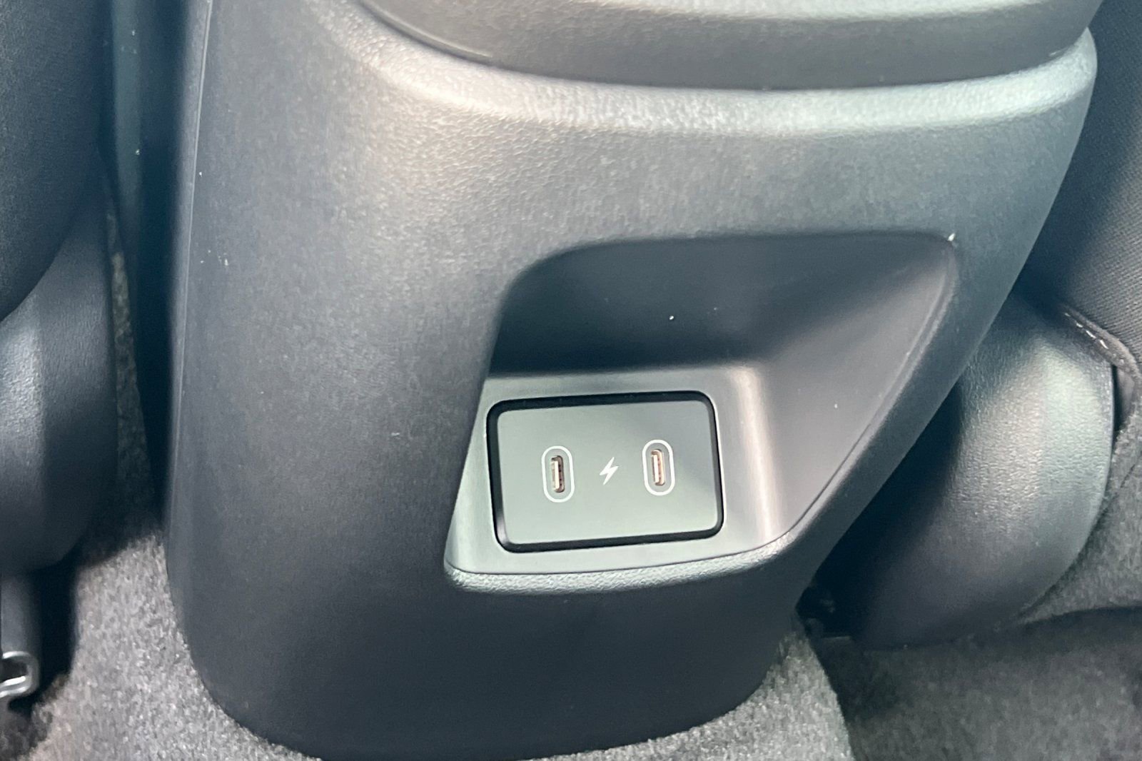 Used 2025 Hyundai Elantra SE image 17