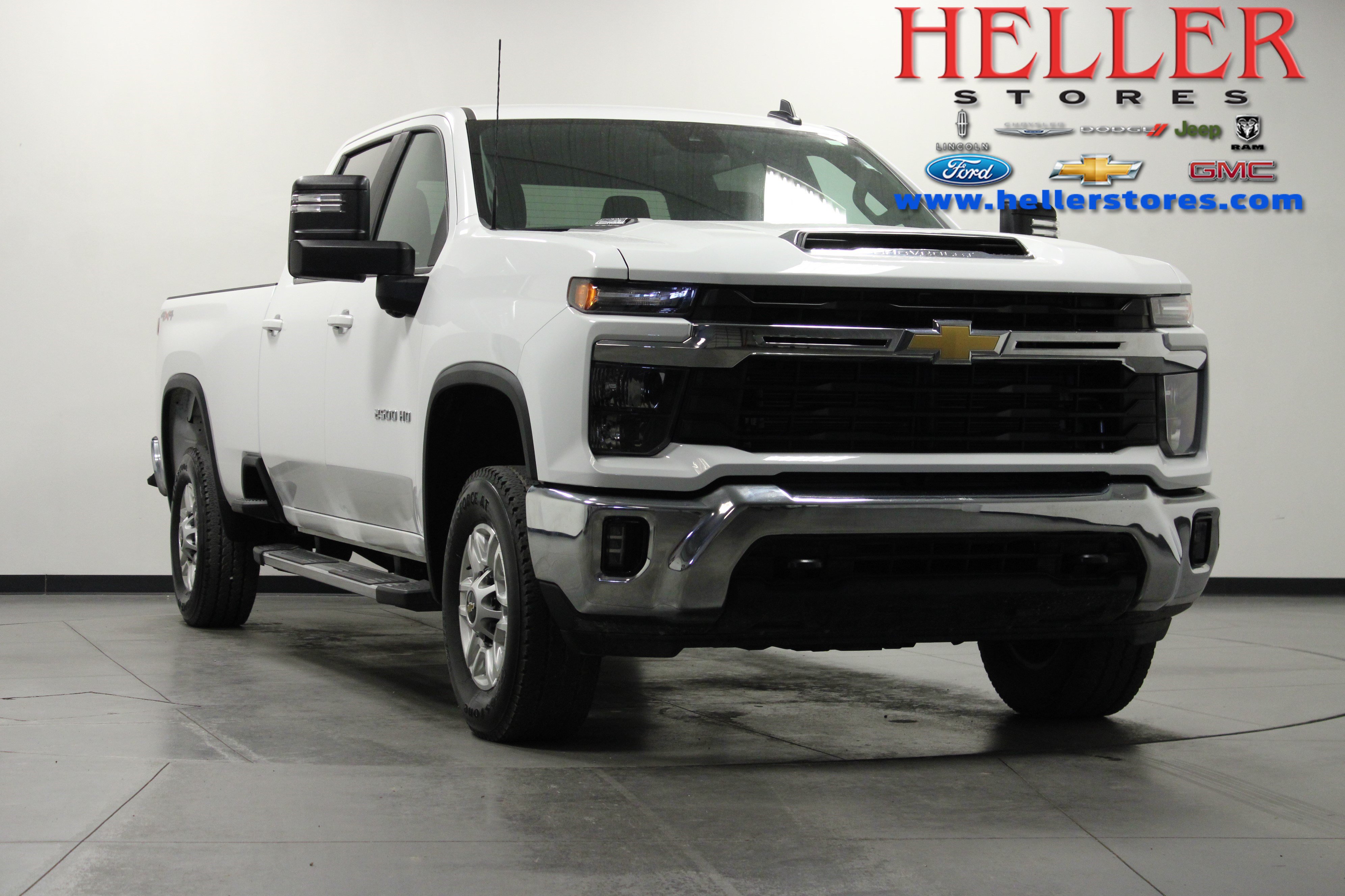 Used 2025 Chevrolet Silverado 2500 LT w/ Convenience Package