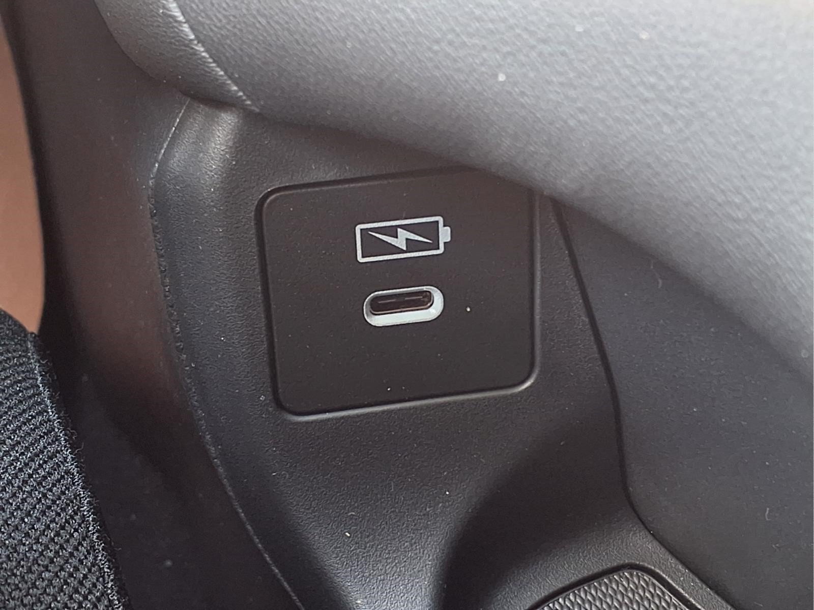 New 2027 Honda HR-V LX image 19