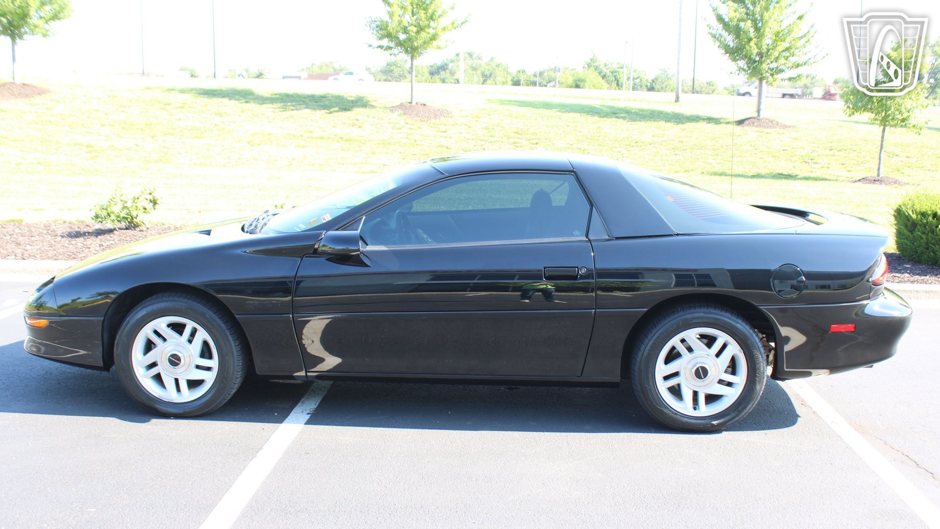Used 1993 Chevrolet Camaro Z28 RWD image 27