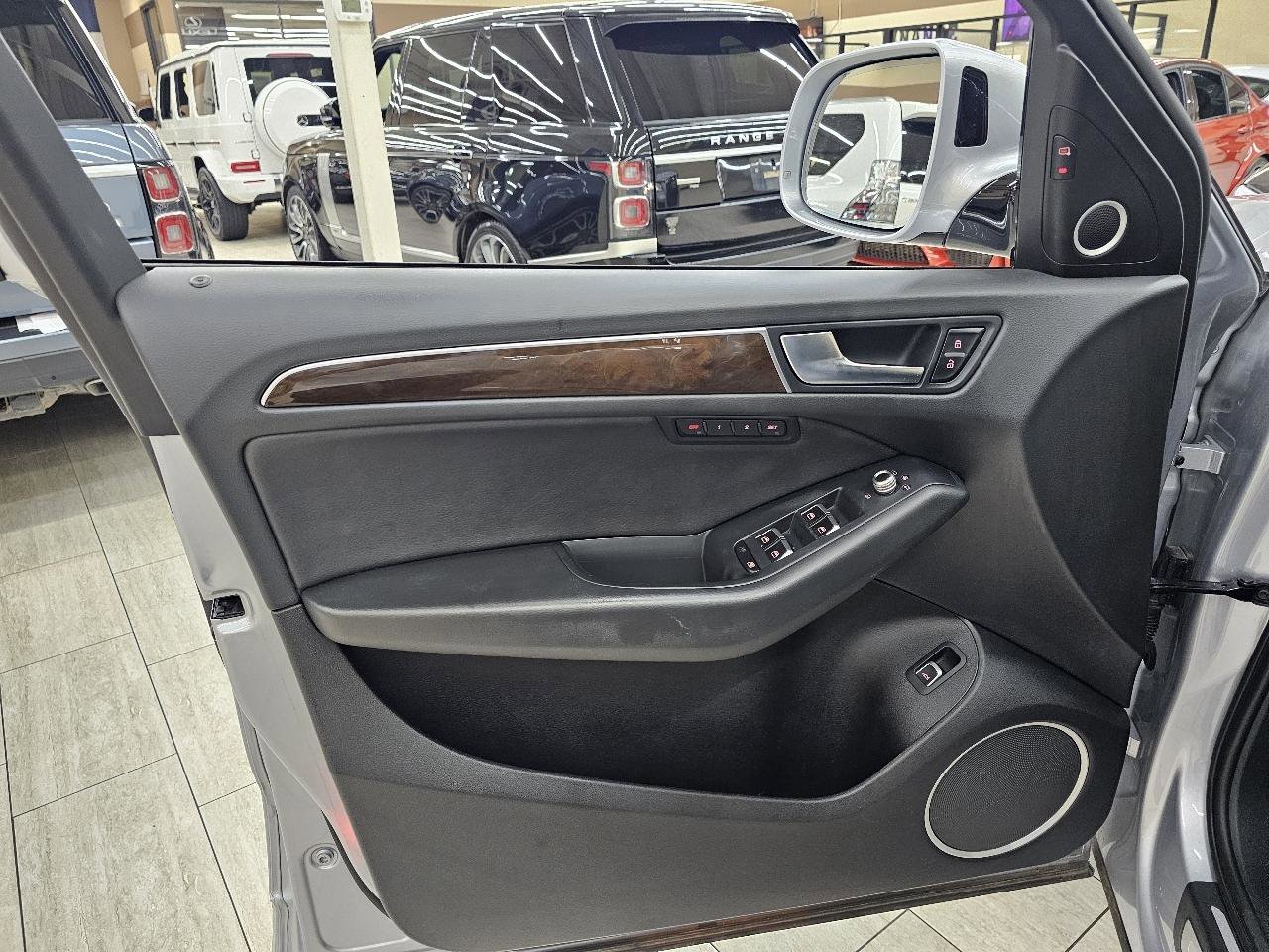 Used 2016 Audi Q5 2.0T Premium Plus w/ Technology Package image 37