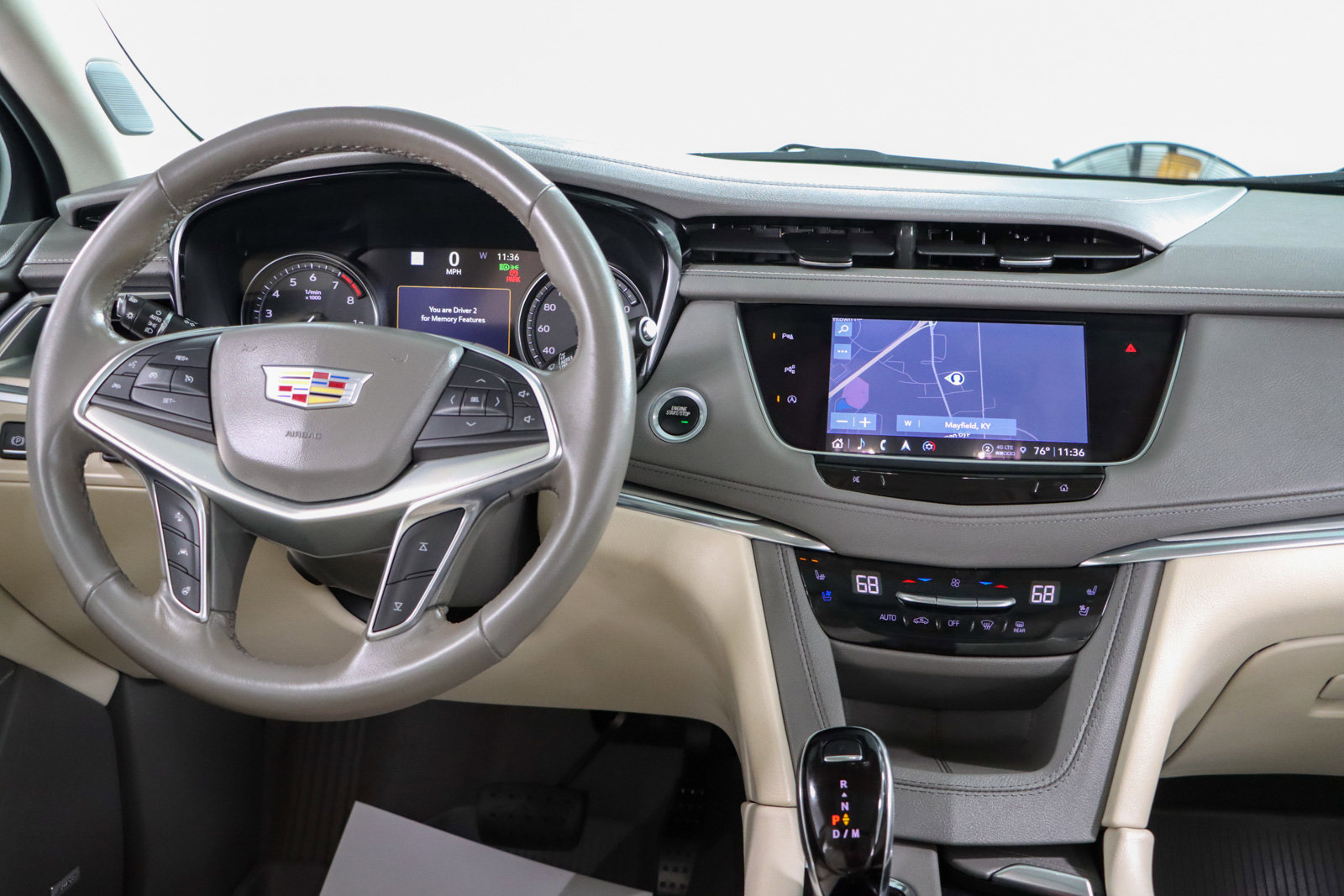 Used 2023 Cadillac XT5 Premium Luxury w/ Technology Package FWD image 17