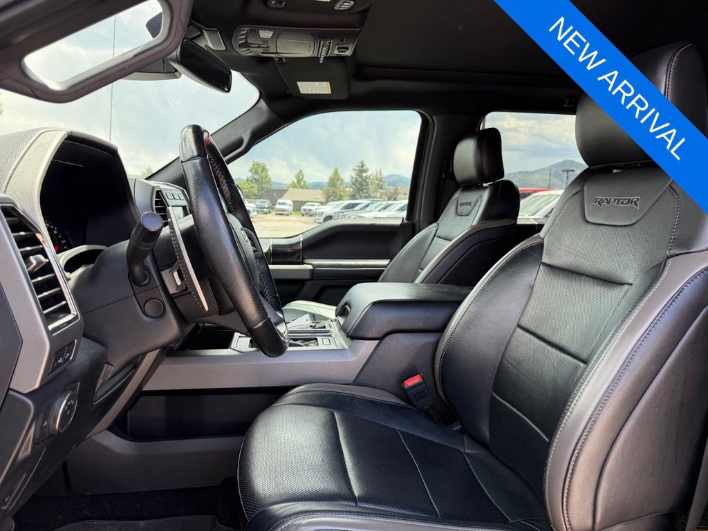 Used 2018 Ford F150 Raptor w/ Equipment Group 802A Luxury AWD/4WD image 10