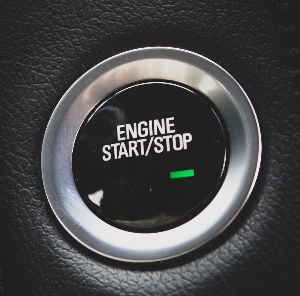 Used 2018 Cadillac Escalade Luxury AWD/4WD image 7