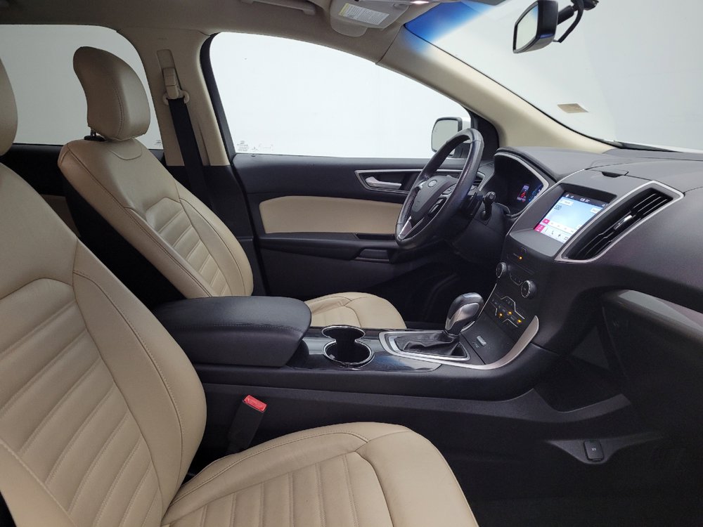 Used 2017 Ford Edge SEL w/ Equipment Group 201A AWD/4WD image 21