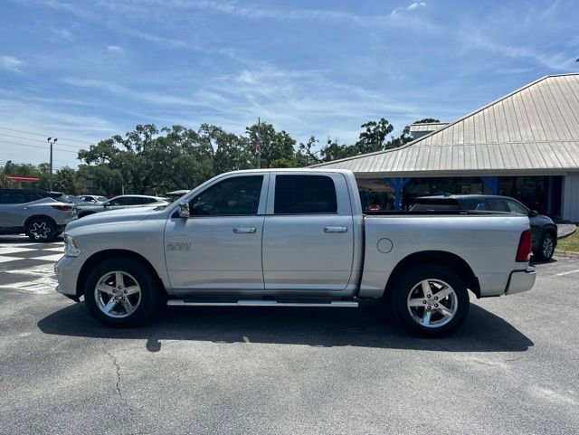 Used 2018 RAM 1500 Express w/ Express Value Package RWD image 2