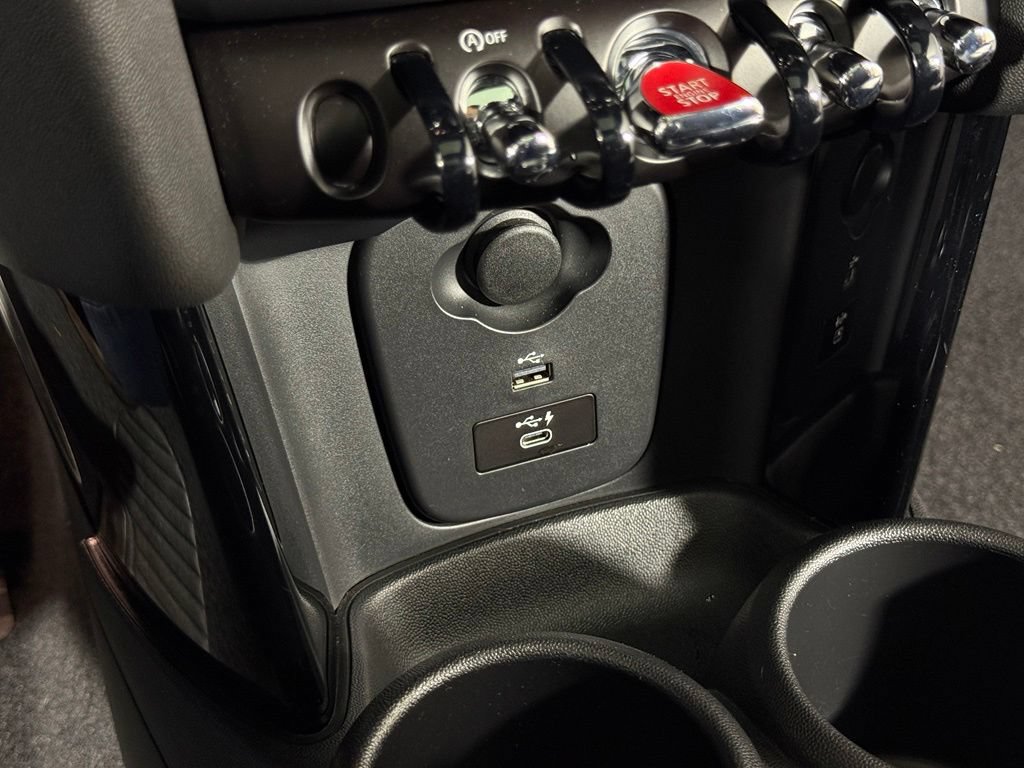 Used 2022 MINI Cooper John Cooper Works FWD image 24
