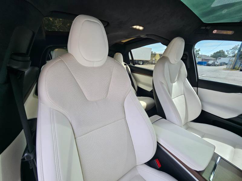 Used 2022 Tesla Model X AWD/4WD image 60