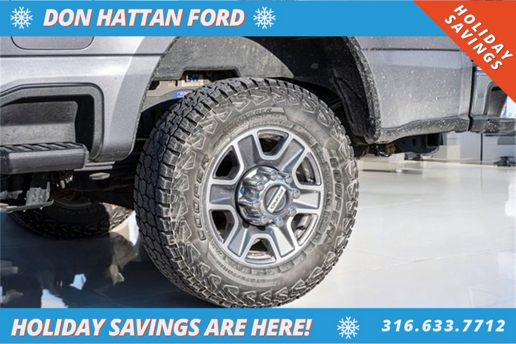 Used 2023 Ford F350 Lariat w/ FX4 Off-Road Package image 45