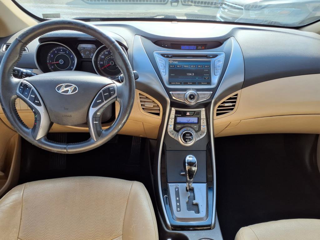 Used 2013 Hyundai Elantra Limited w/ Technology Pkg FWD image 7