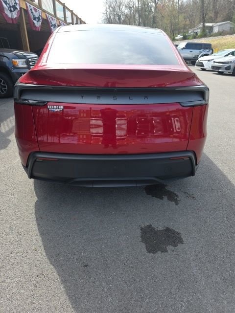 Used 2026 Tesla Model Y 2WD image 5