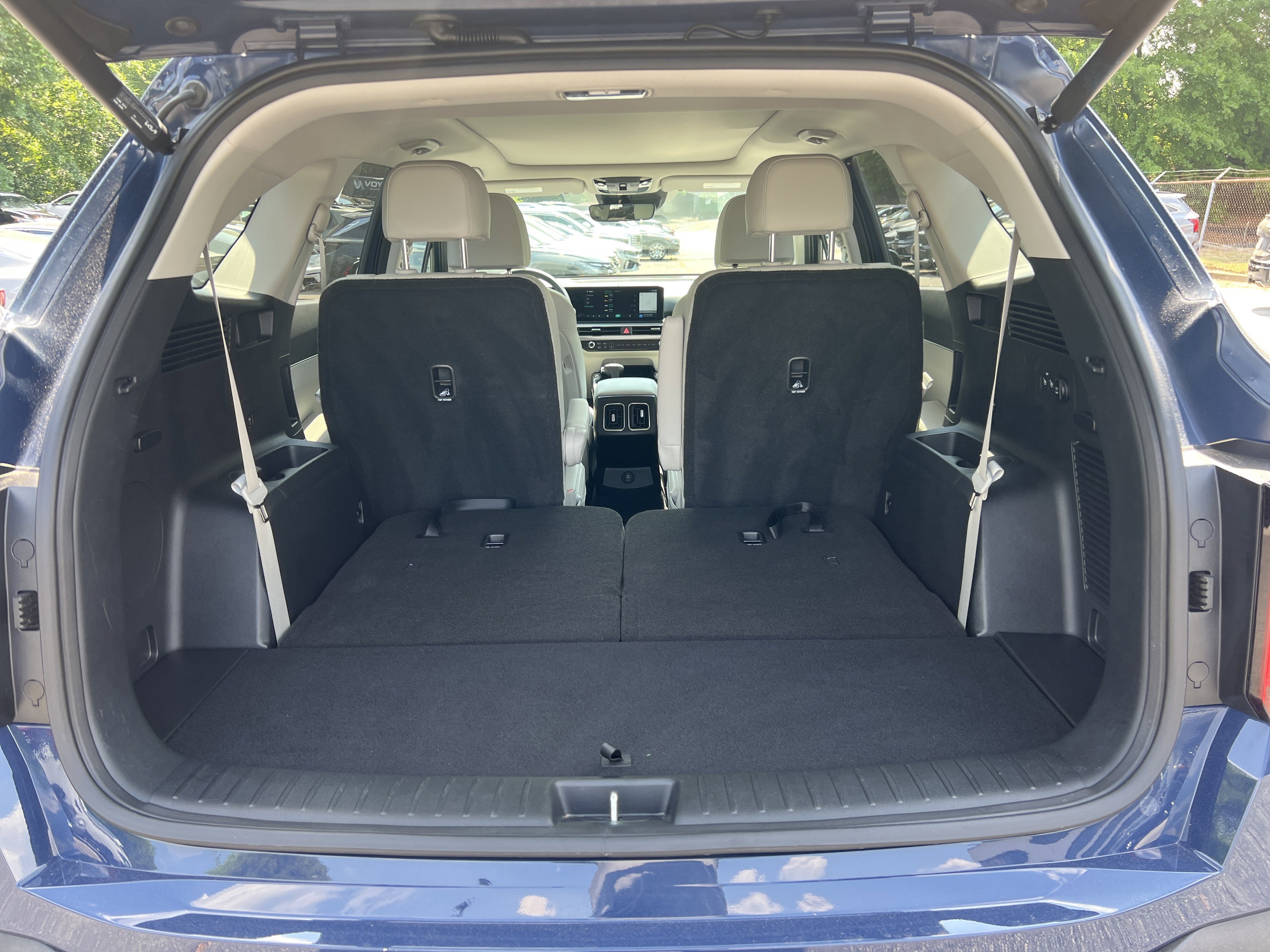 Used 2025 Kia Sorento EX w/ Panoramic Sunroof Package image 18