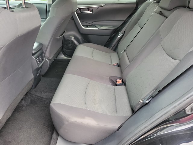 Used 2024 Toyota RAV4 XLE AWD/4WD image 8
