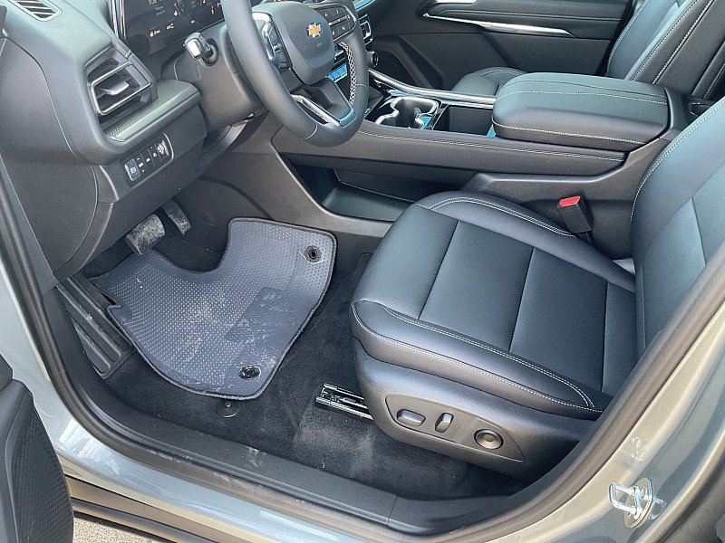 New 2026 Chevrolet Traverse LT image 12