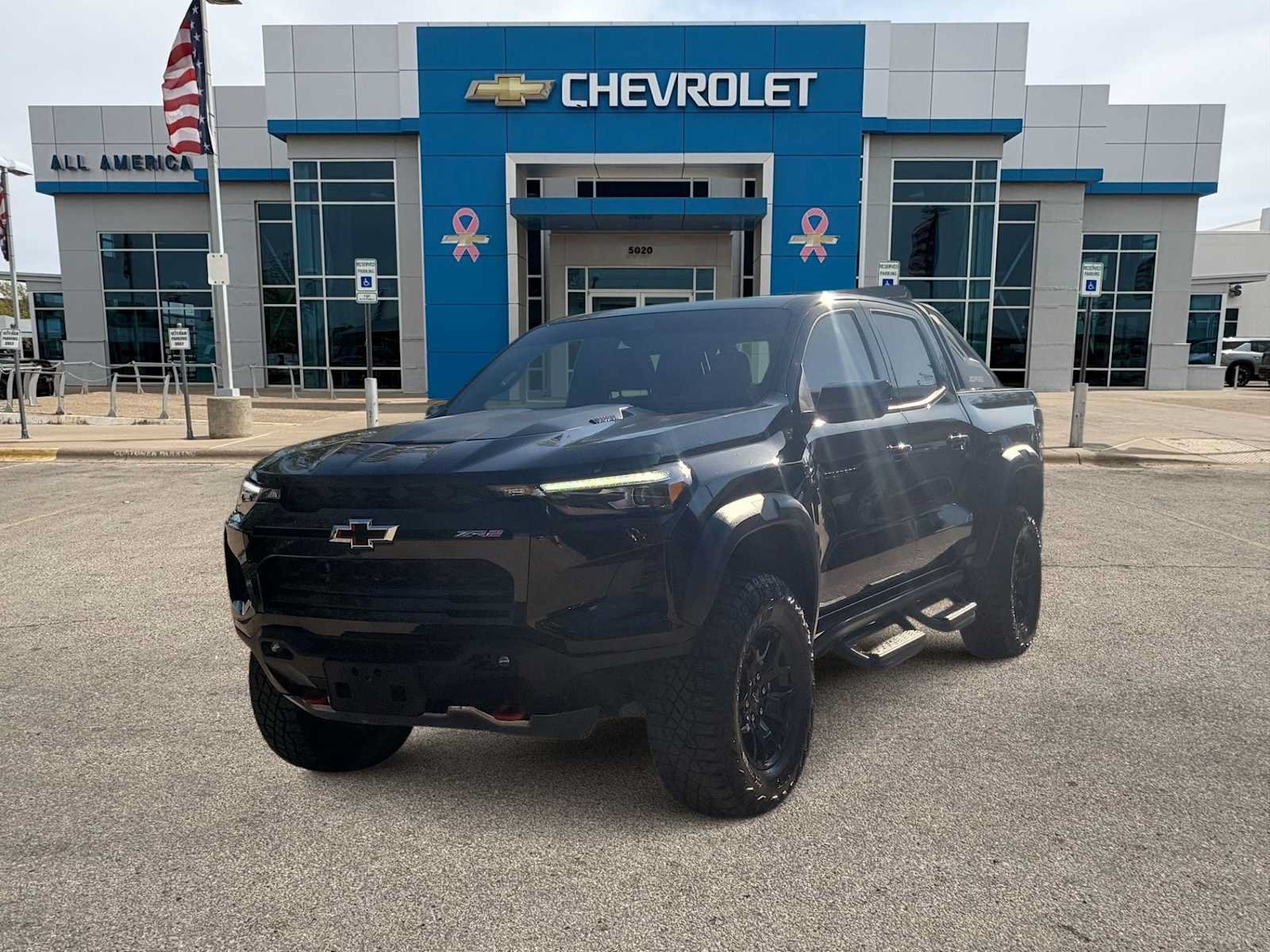 Used 2025 Chevrolet Colorado ZR2 w/ Midnight Edition