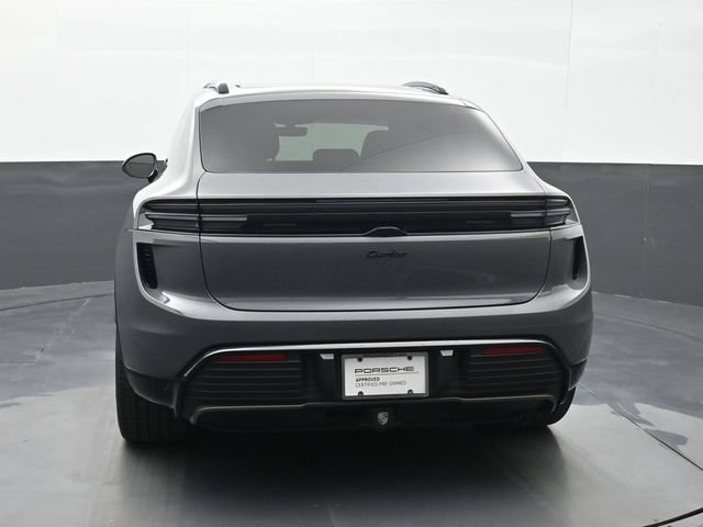 Certified 2025 Porsche Macan Turbo Electric AWD/4WD image 22