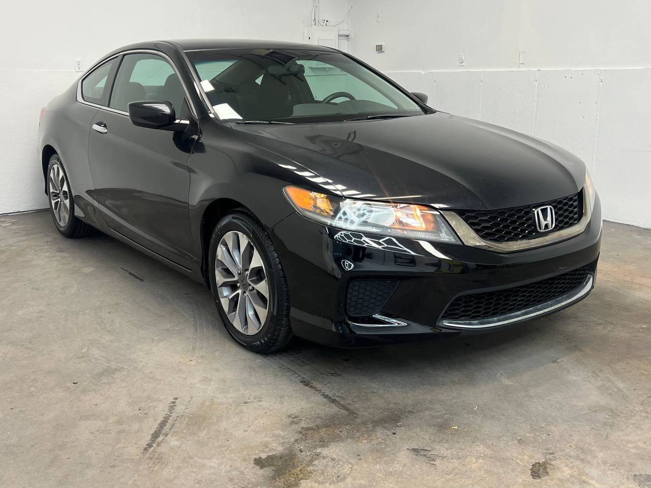 Used 2013 Honda Accord LX-S image 3