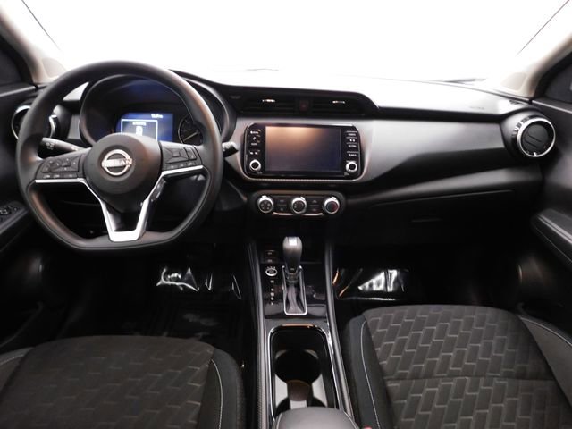 Used 2024 Nissan Kicks SV image 26