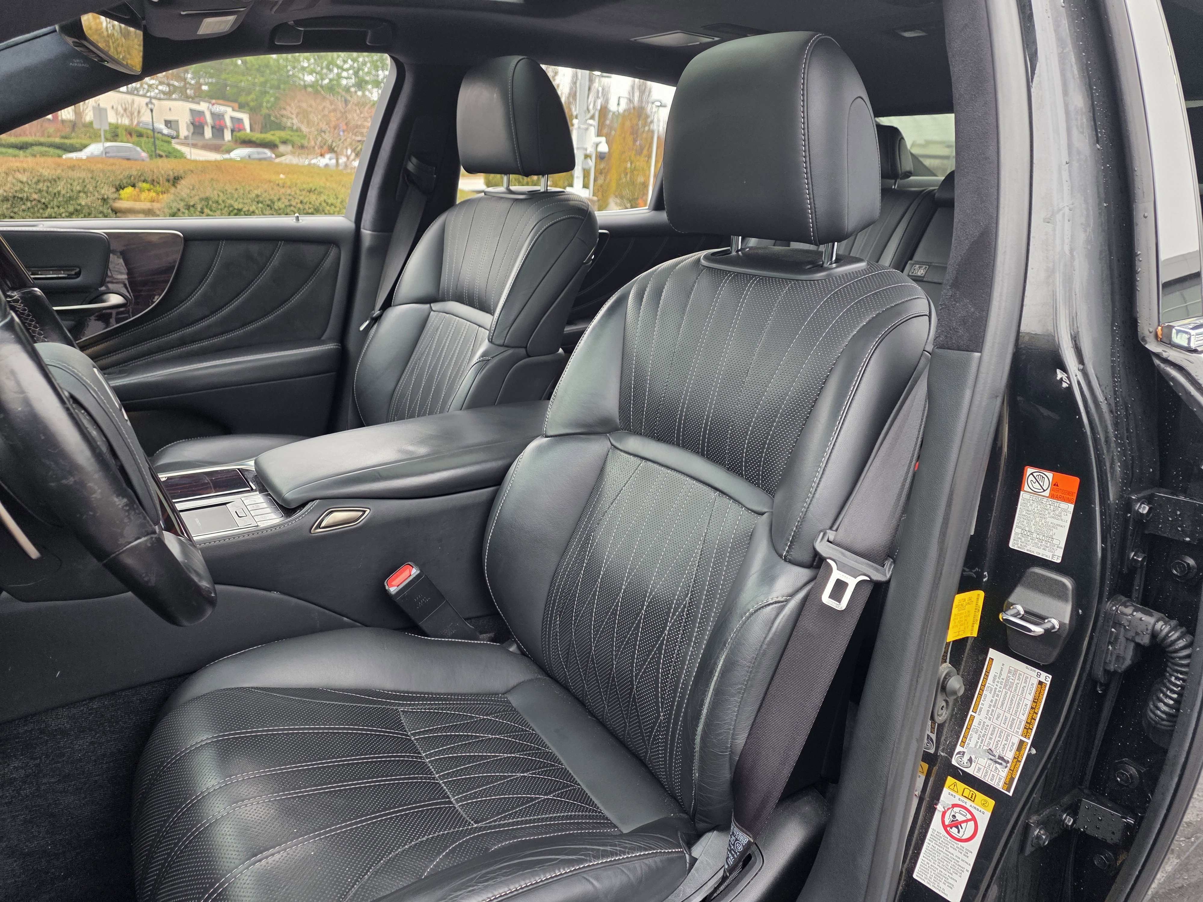 Used 2018 Lexus LS 500 image 16