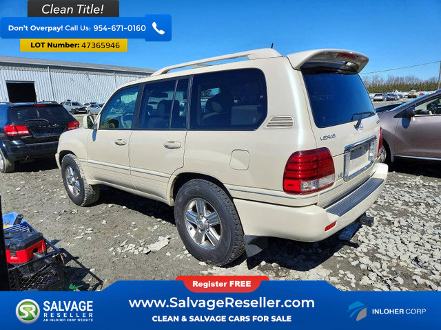 Used 2006 Lexus LX 470 4WD w/ Preferred Accessory Pkg image 3