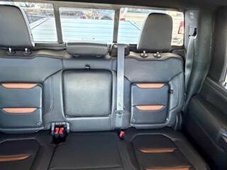 Used 2022 GMC Sierra 3500 AT4 w/ AT4 Preferred Package AWD/4WD image 40