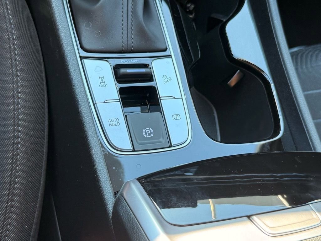 New 2025 Hyundai Santa Cruz SE image 18