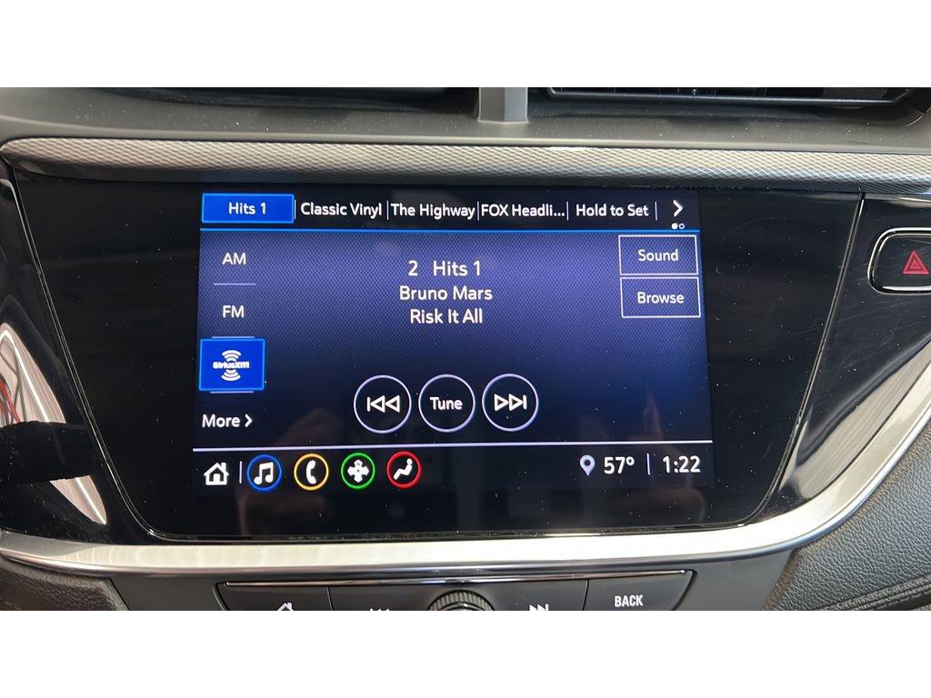 Used 2020 Buick Encore GX Select AWD/4WD image 18