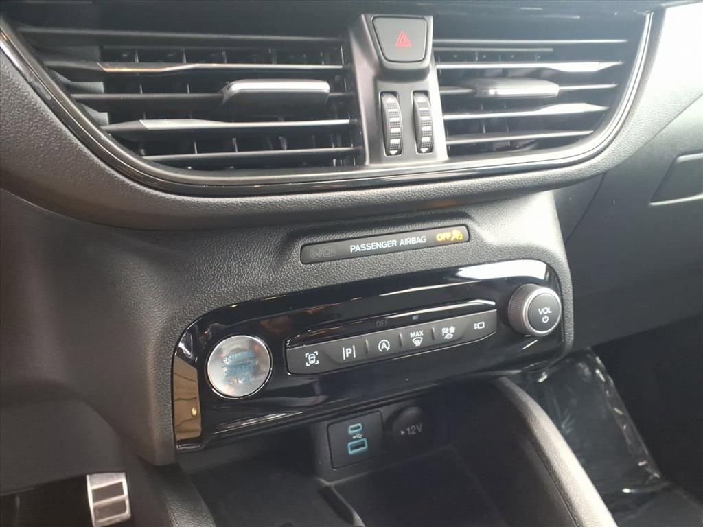 Used 2023 Ford Escape ST-Line Elite image 10