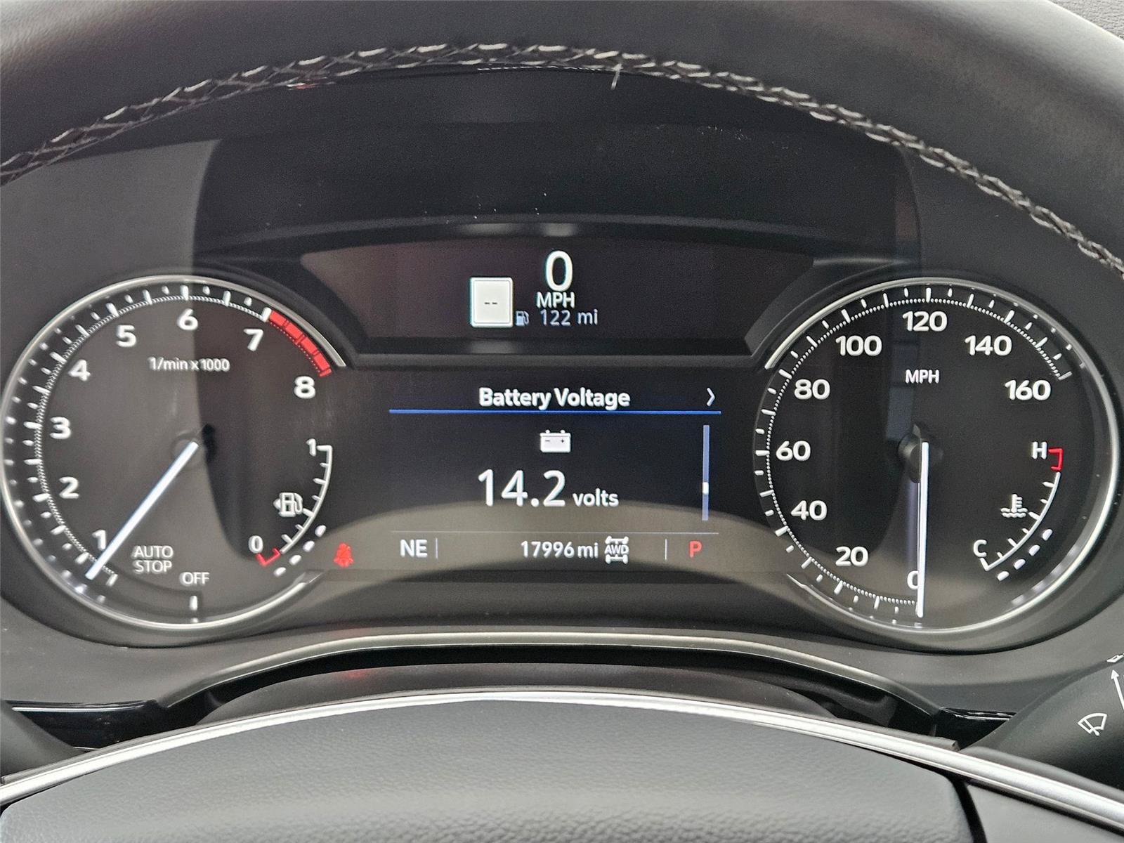Certified 2025 Cadillac XT5 Premium Luxury AWD/4WD image 14