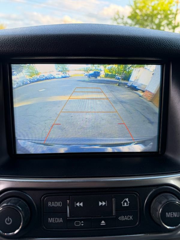 Used 2019 Chevrolet Suburban LT AWD/4WD image 18