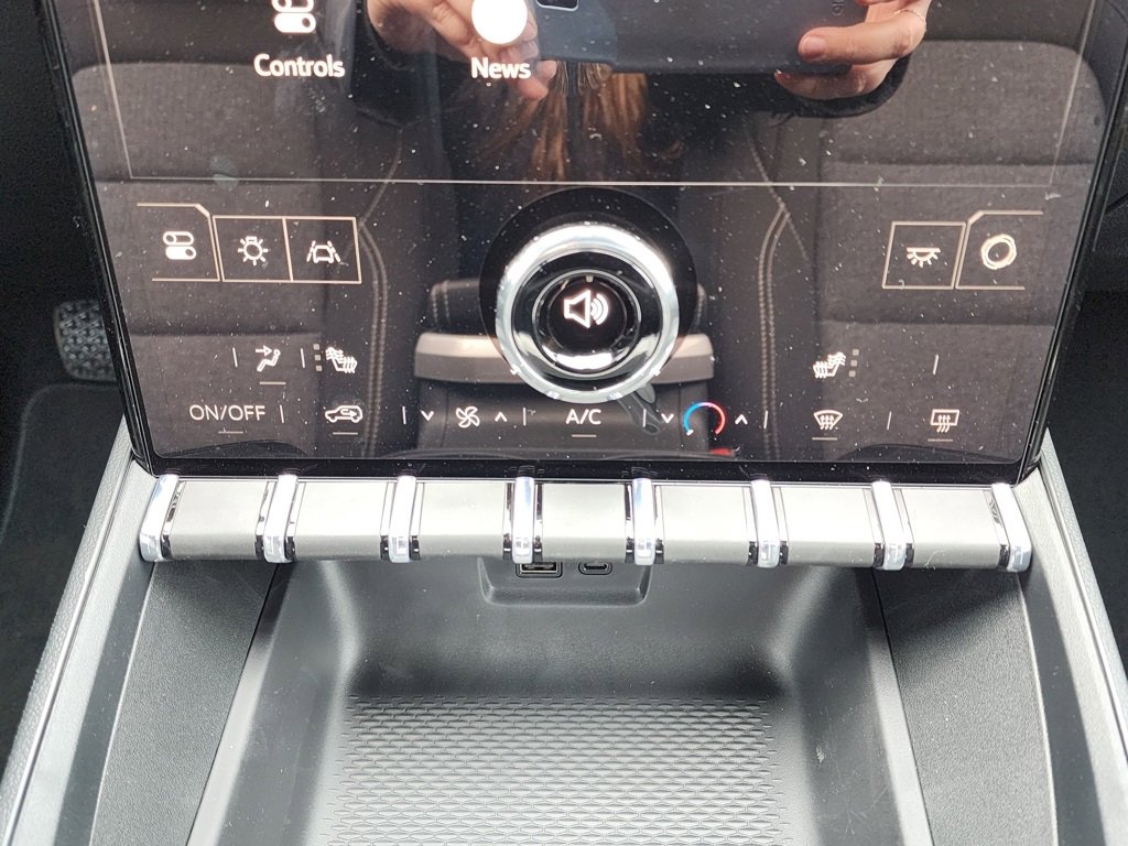 New 2026 GMC Terrain Elevation w/ Black Edition image 28