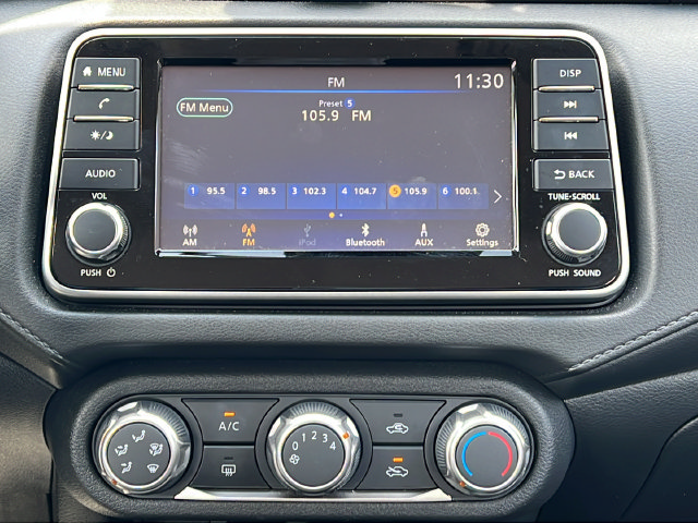 Used 2024 Nissan Versa S w/ Trunk Package FWD image 16