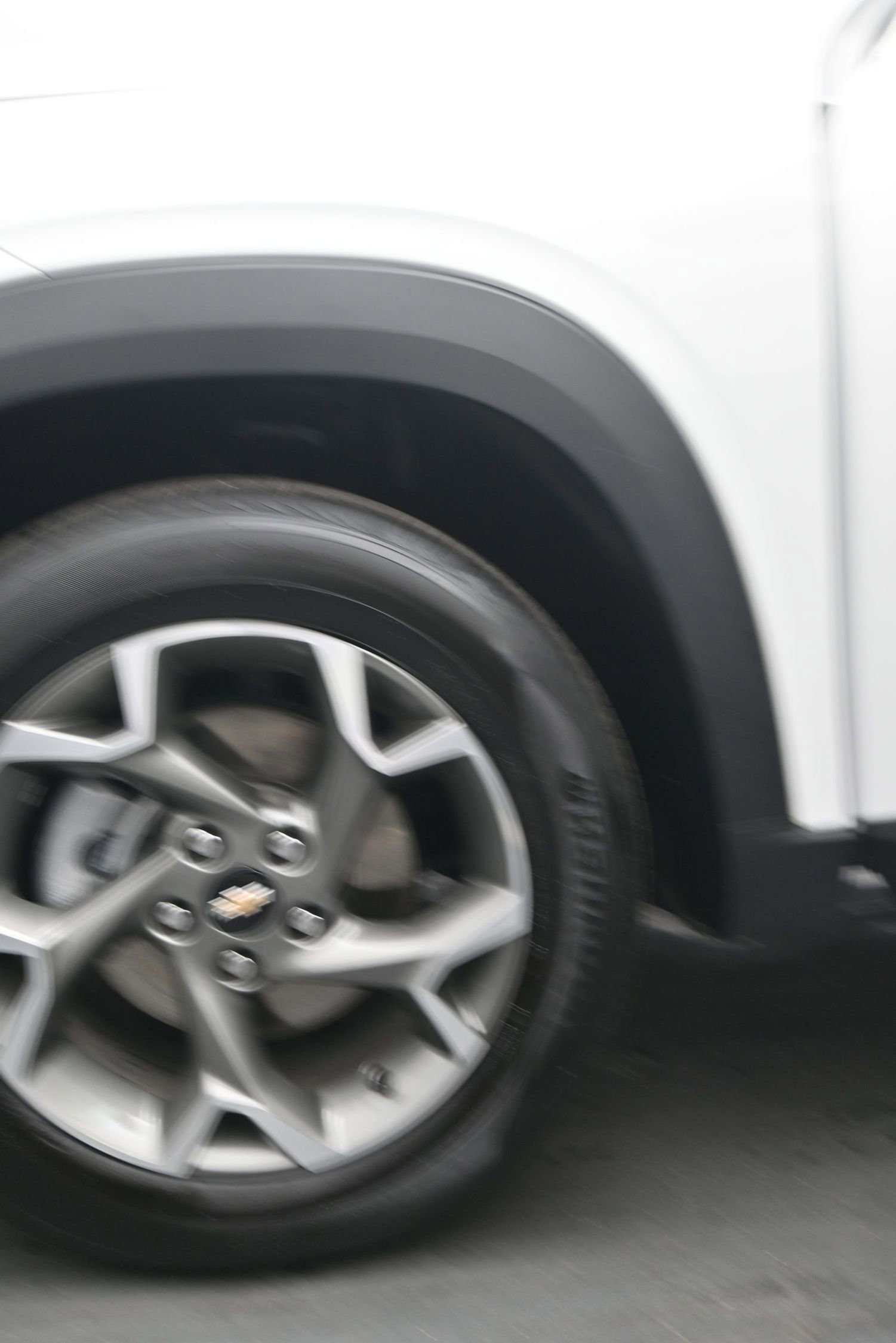 Used 2025 Chevrolet Trax LT FWD image 26